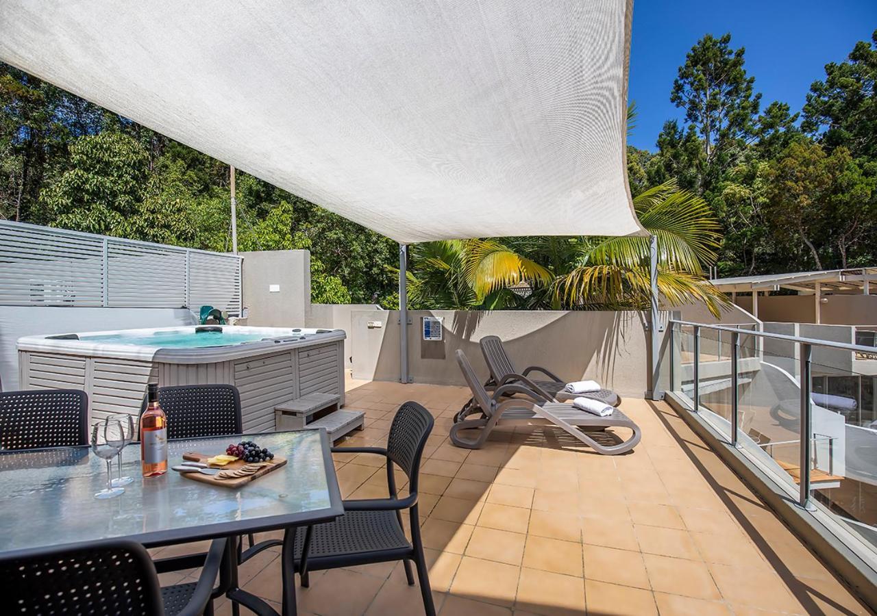 The Cove Noosa Aparthotel ภายนอก รูปภาพ